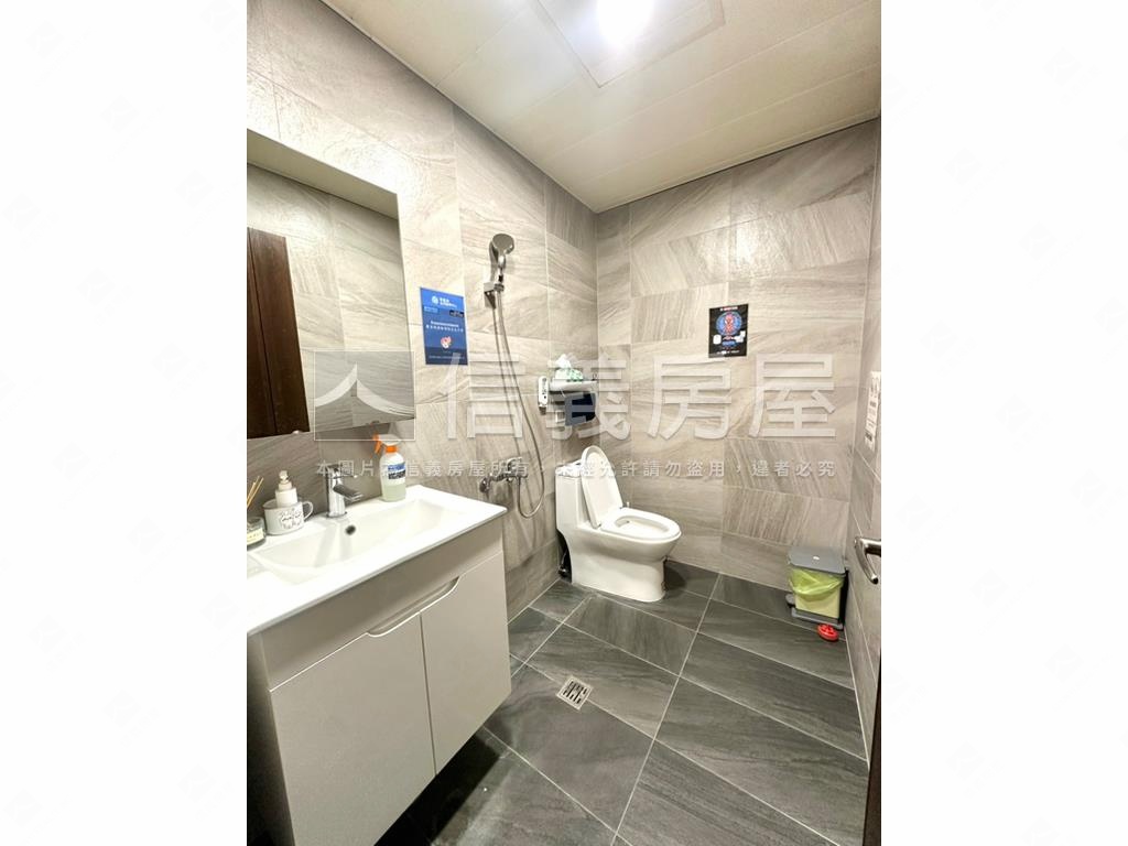 近市府捷運站邊間美辦房屋室內格局與周邊環境