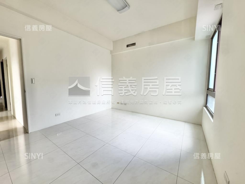 豐富公園四房雙平車房屋室內格局與周邊環境
