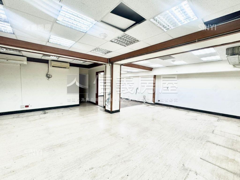 ＮＥＷ】專任仁愛庭院一樓房屋室內格局與周邊環境