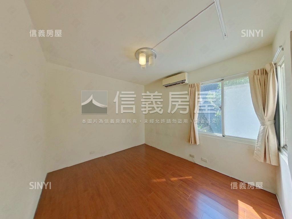 近園區邊間庭院車庫別墅房屋室內格局與周邊環境