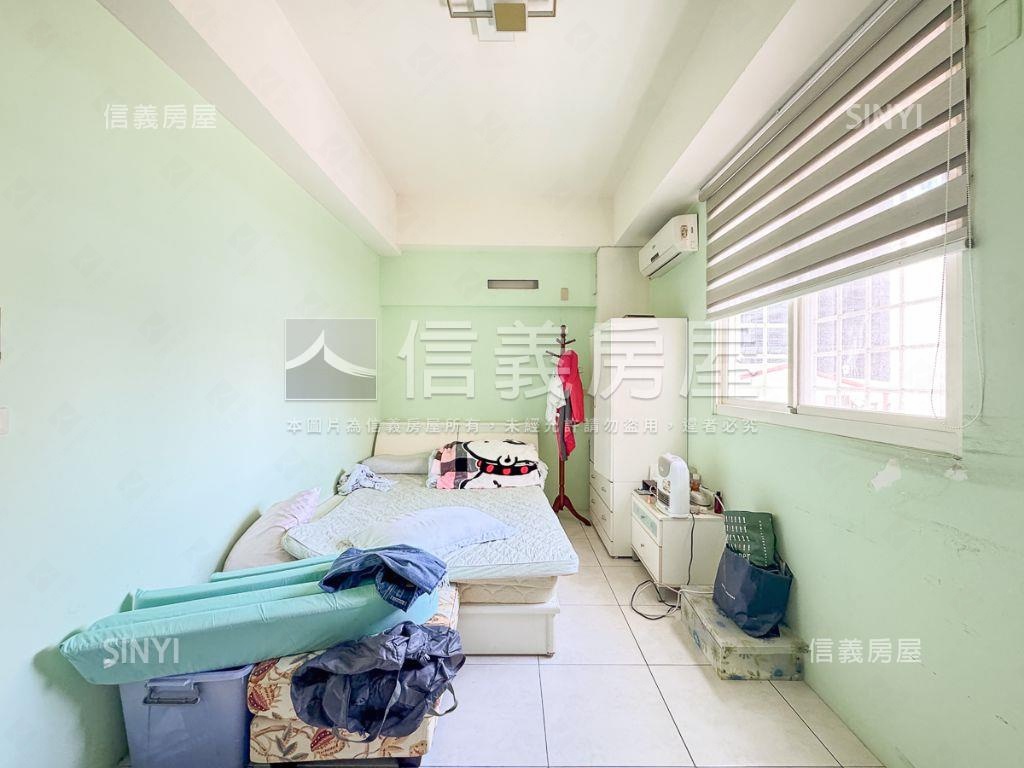 正義路邊間別墅房屋室內格局與周邊環境