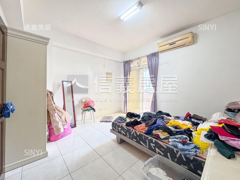 正義路邊間別墅房屋室內格局與周邊環境