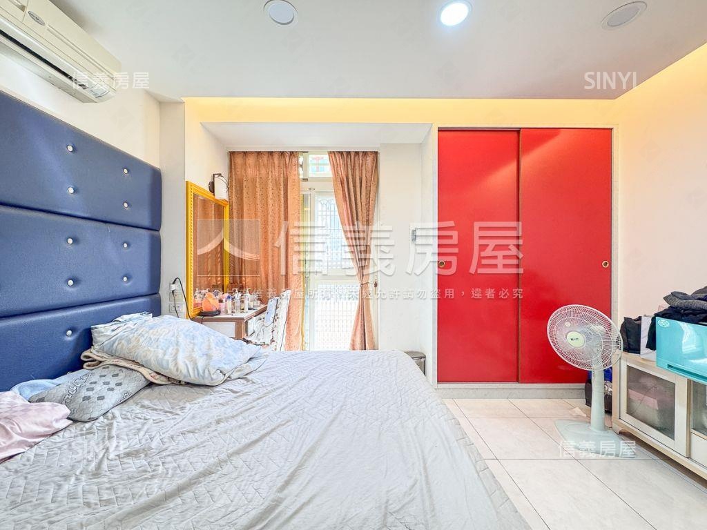 正義路邊間別墅房屋室內格局與周邊環境