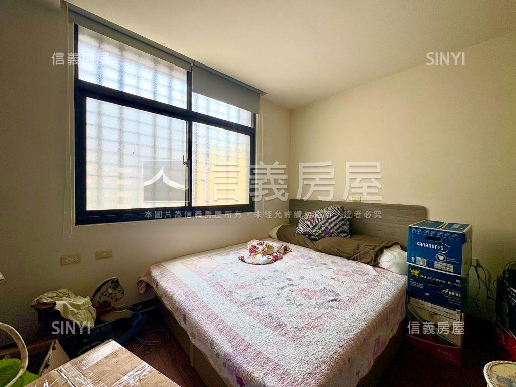 正友愛街紅磚店面房屋室內格局與周邊環境