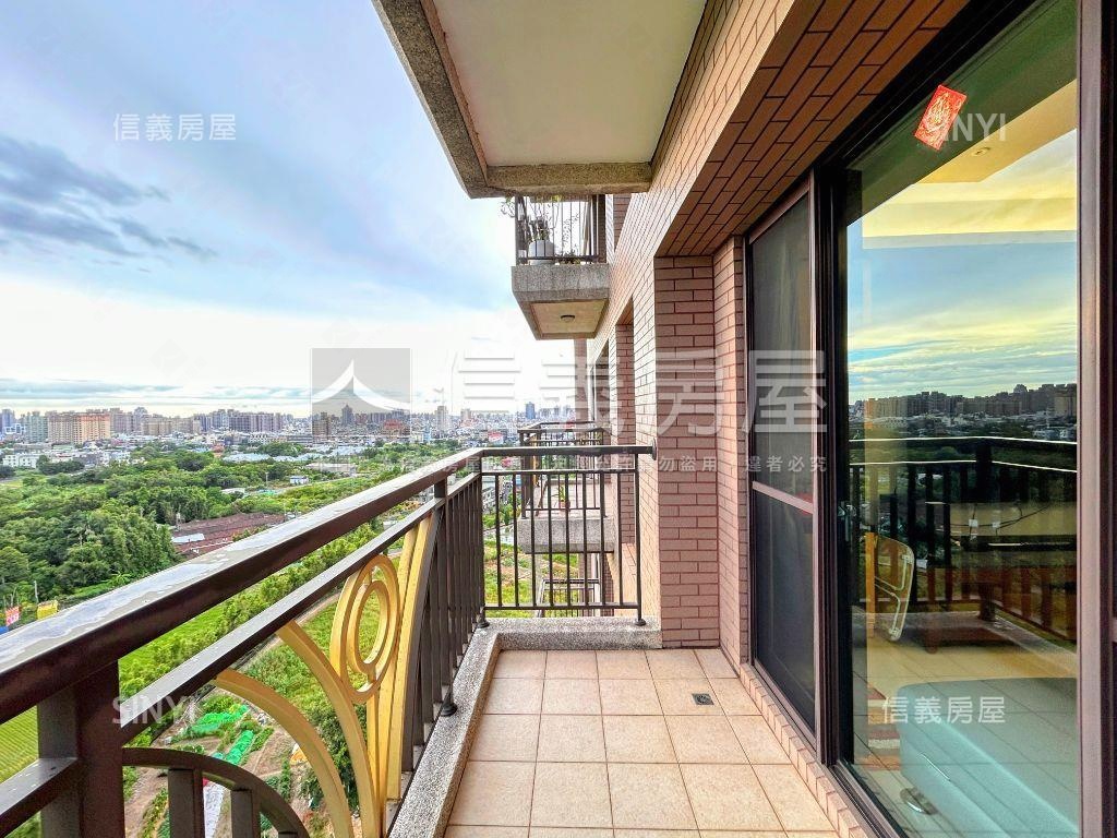 匯東方次頂樓視野三房車位房屋室內格局與周邊環境