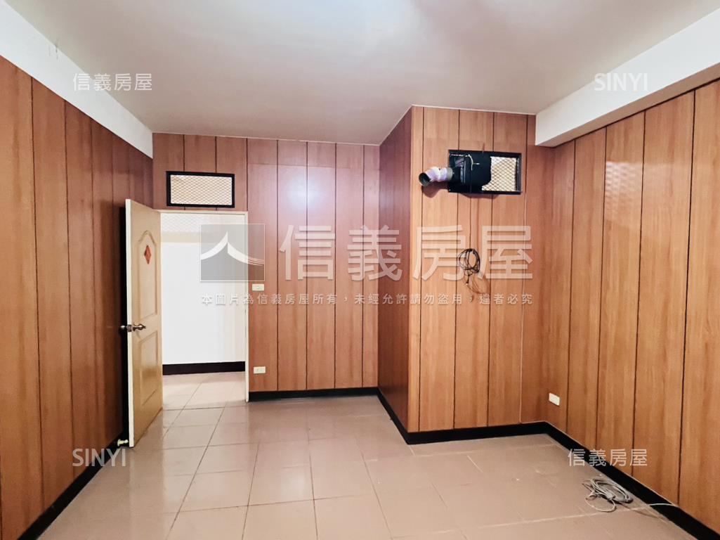 河景公寓三房房屋室內格局與周邊環境