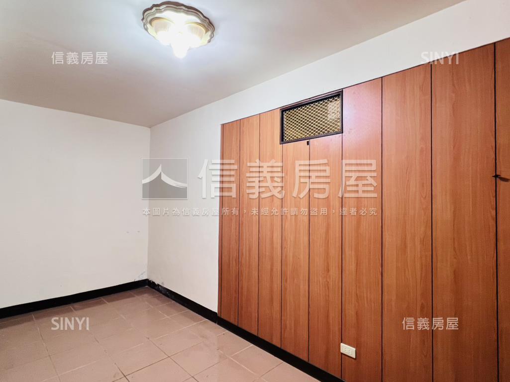 河景公寓三房房屋室內格局與周邊環境