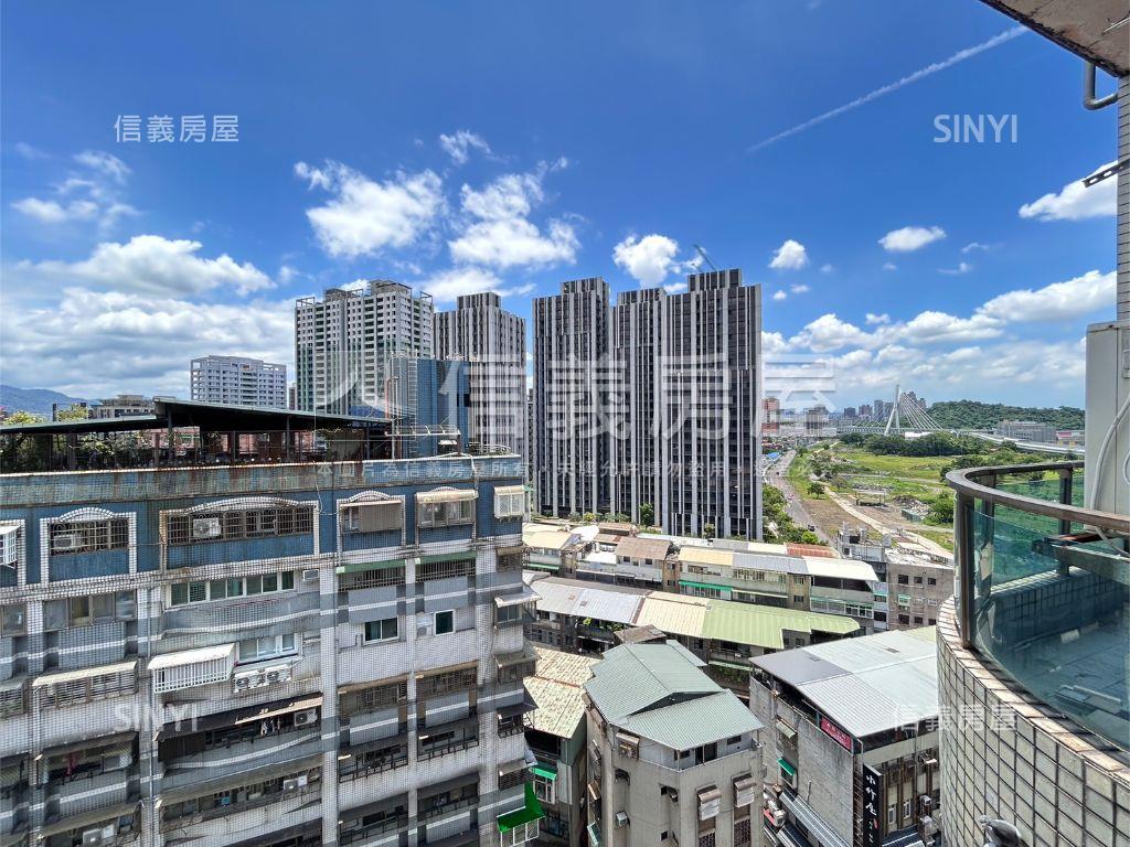 近十四張挑高美屋房屋室內格局與周邊環境