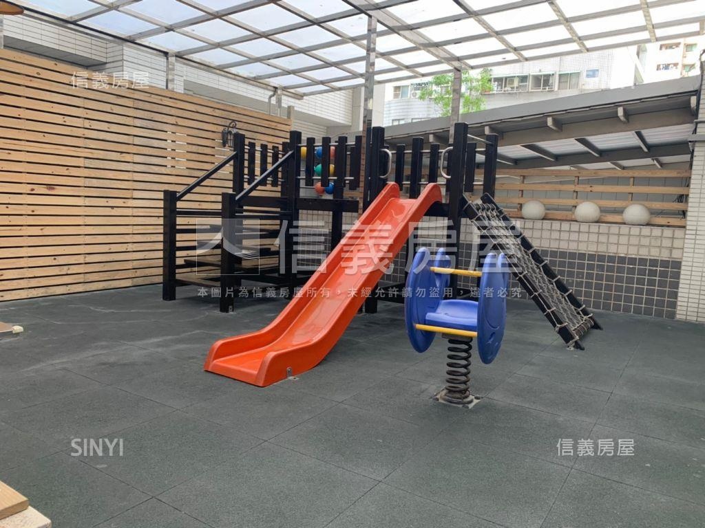 高鐵商圈面公園大空間樓店房屋室內格局與周邊環境