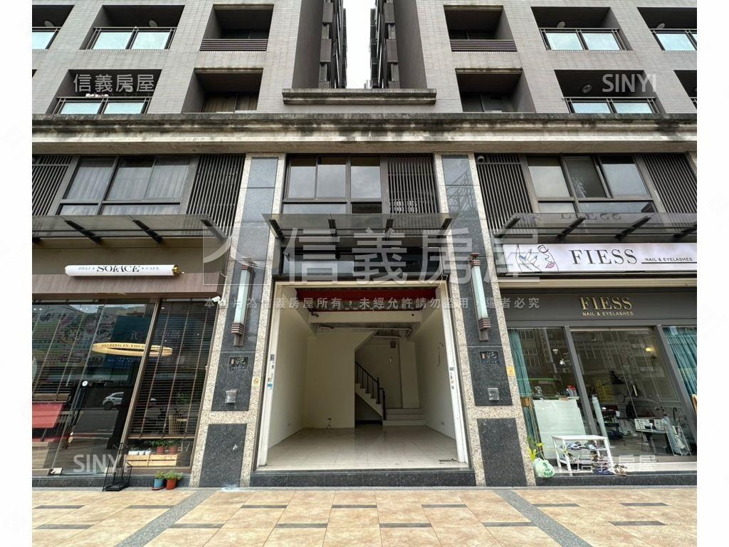 五權路漂亮店面含車位房屋室內格局與周邊環境