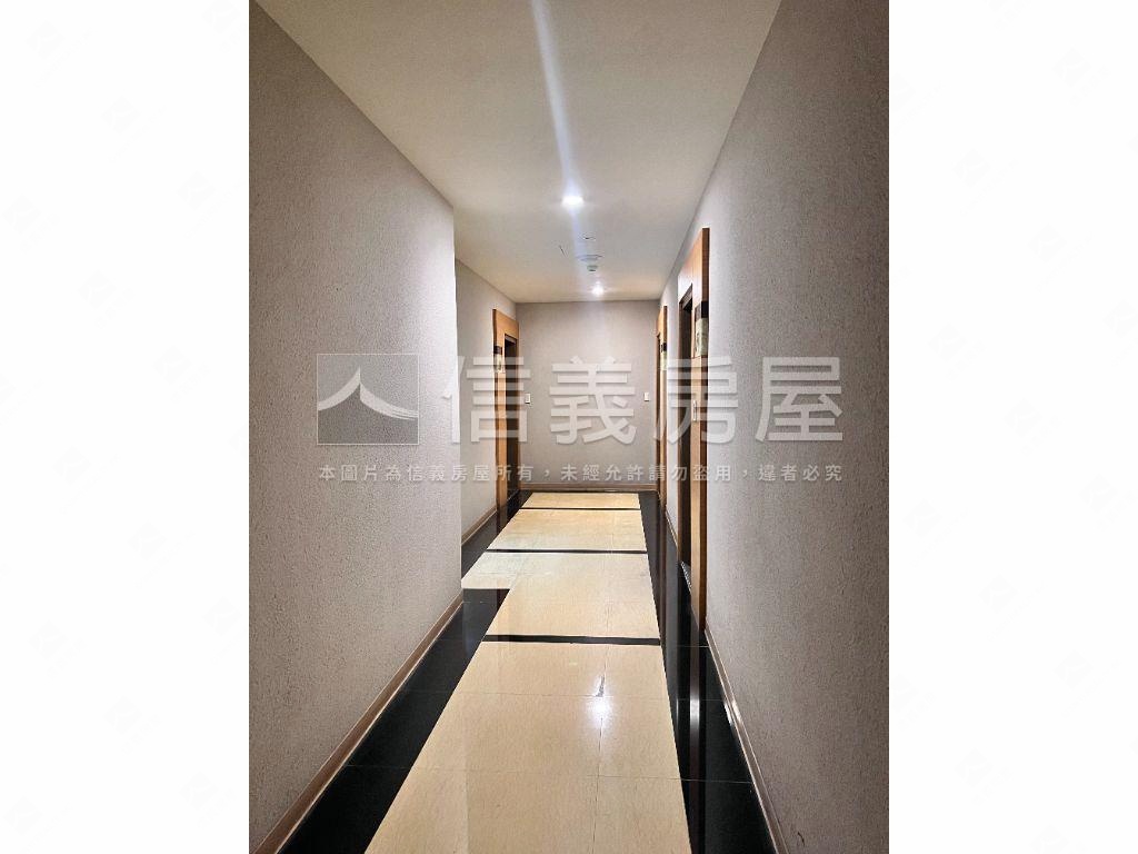 雙運樸石精裝庭院１樓房屋室內格局與周邊環境