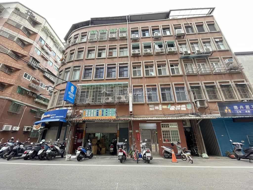 藝文商圈｜質感二樓公寓房屋室內格局與周邊環境