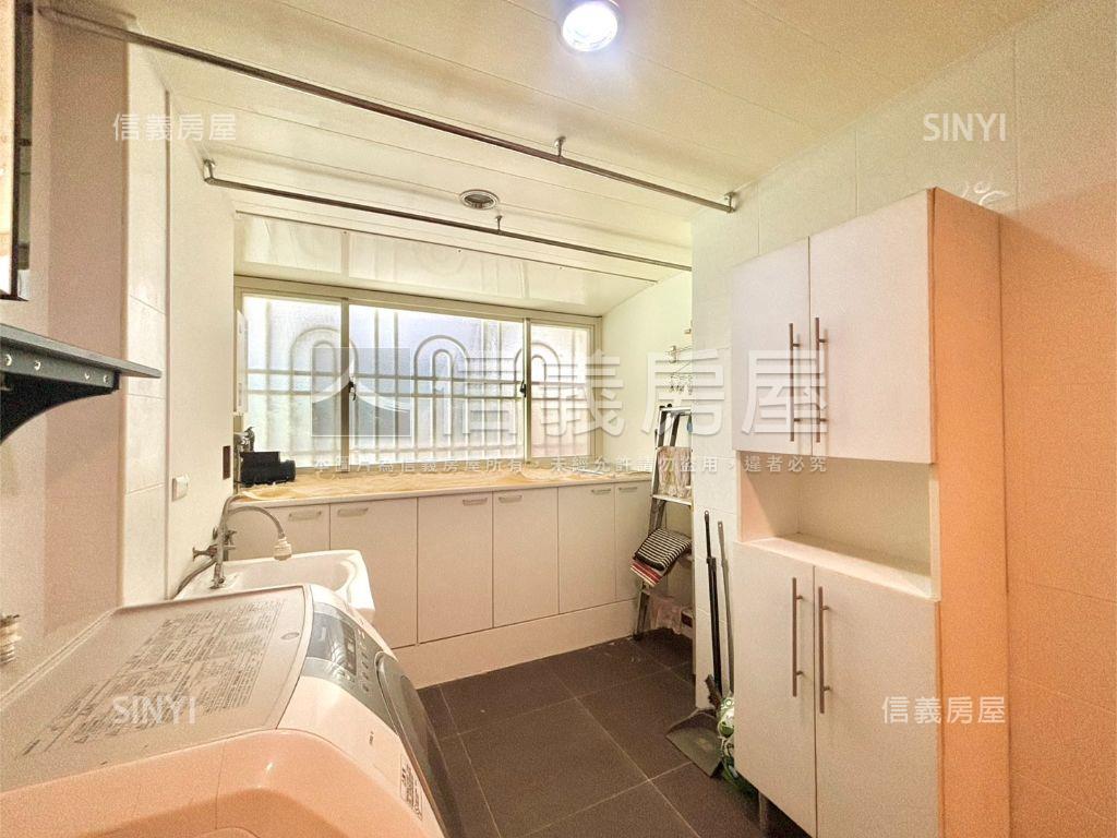 雙金華美妝二樓寓邸房屋室內格局與周邊環境