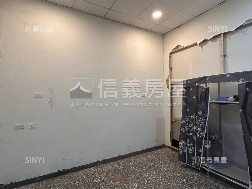 新田忠孝正路透店房屋室內格局與周邊環境