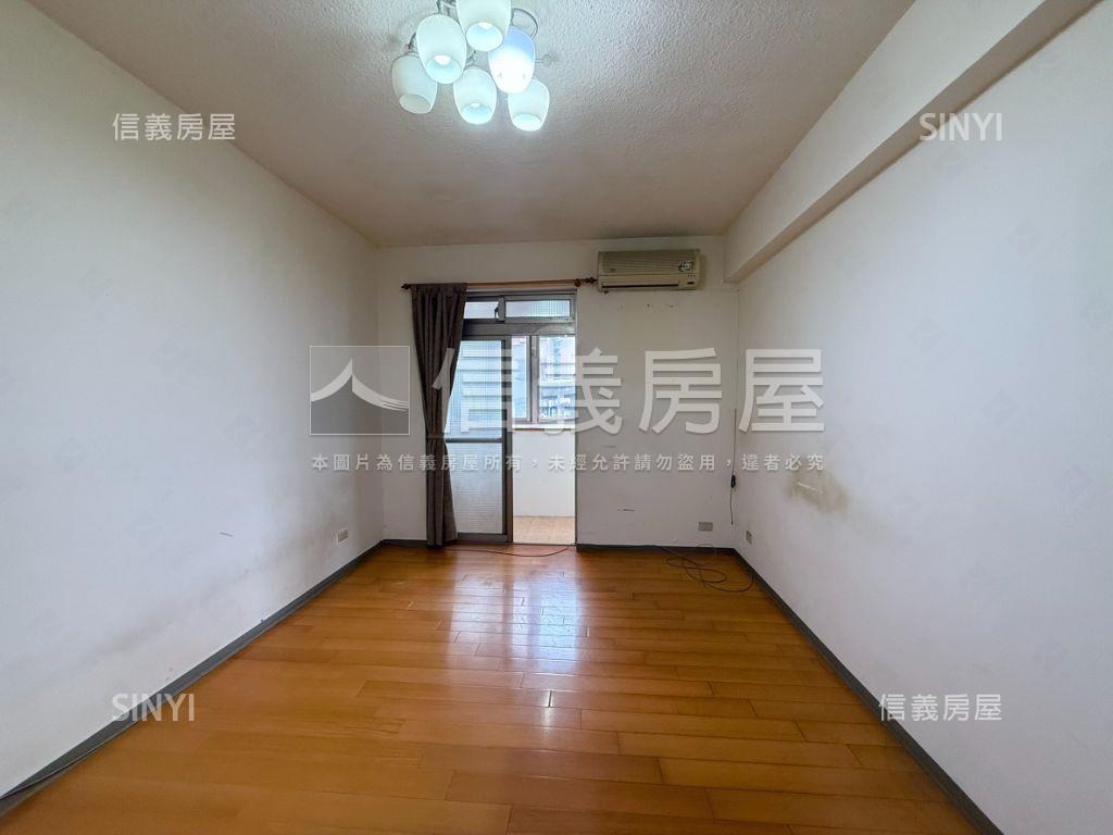 美景山莊４樓低總價３房房屋室內格局與周邊環境