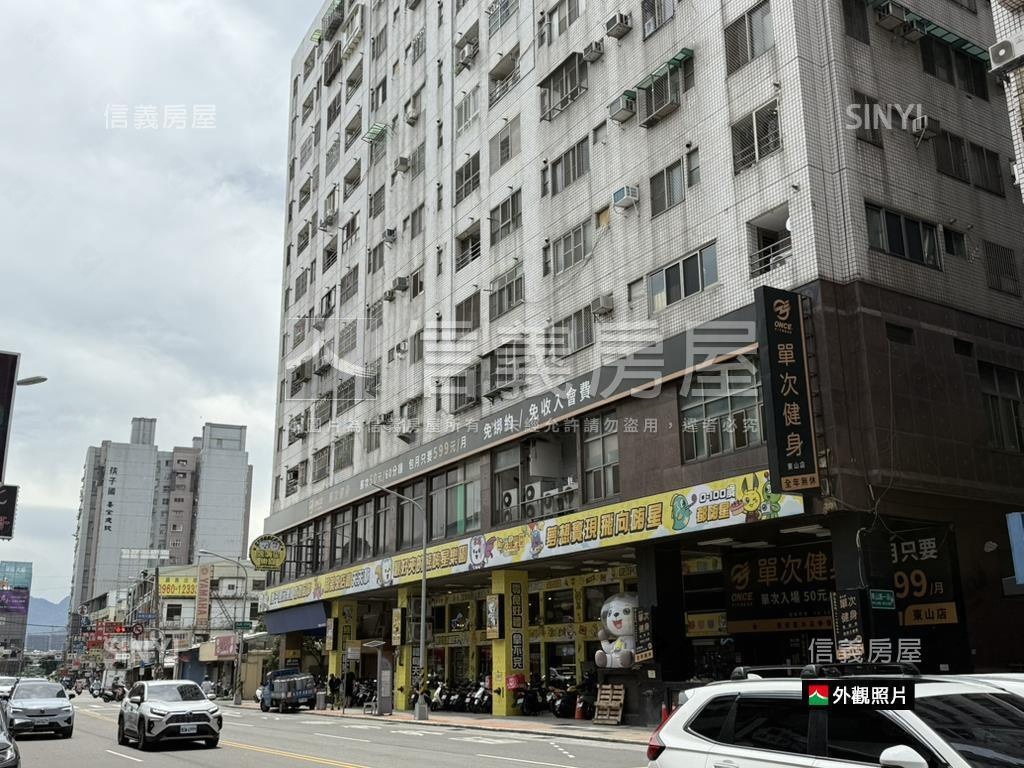 北屯東山金鑽商場房屋室內格局與周邊環境
