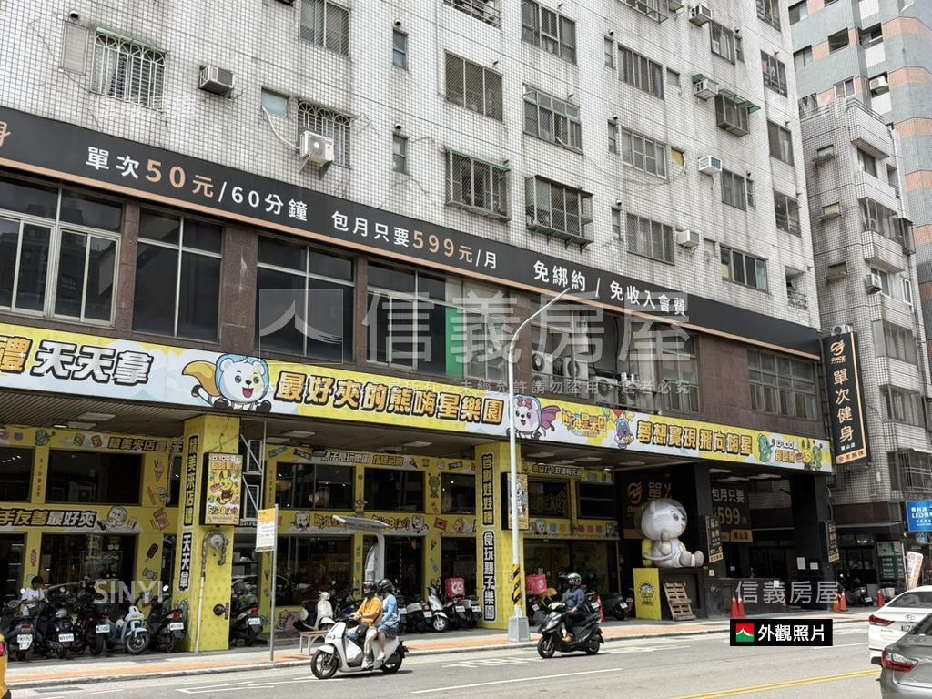 北屯東山金鑽商場房屋室內格局與周邊環境