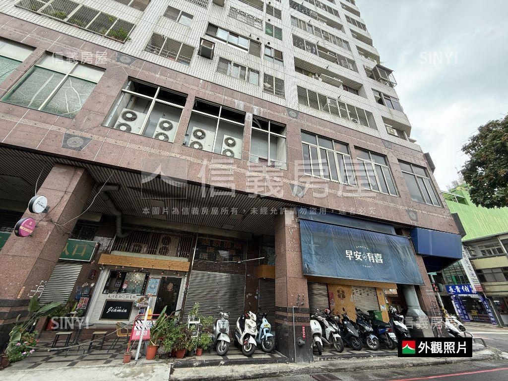 北屯東山金鑽商場房屋室內格局與周邊環境