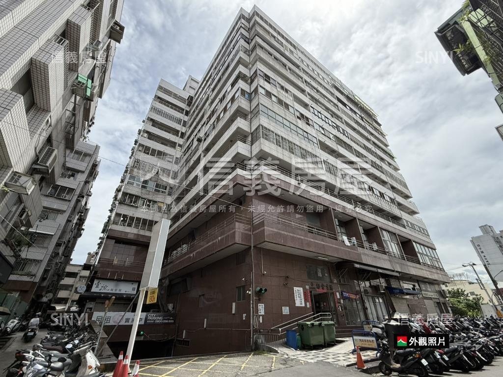 北屯東山金鑽商場房屋室內格局與周邊環境