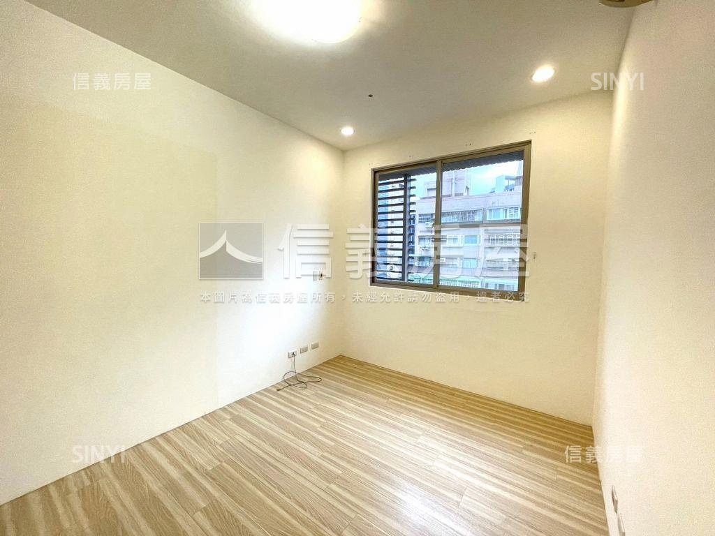 南方之星邊間稀有電梯２房房屋室內格局與周邊環境