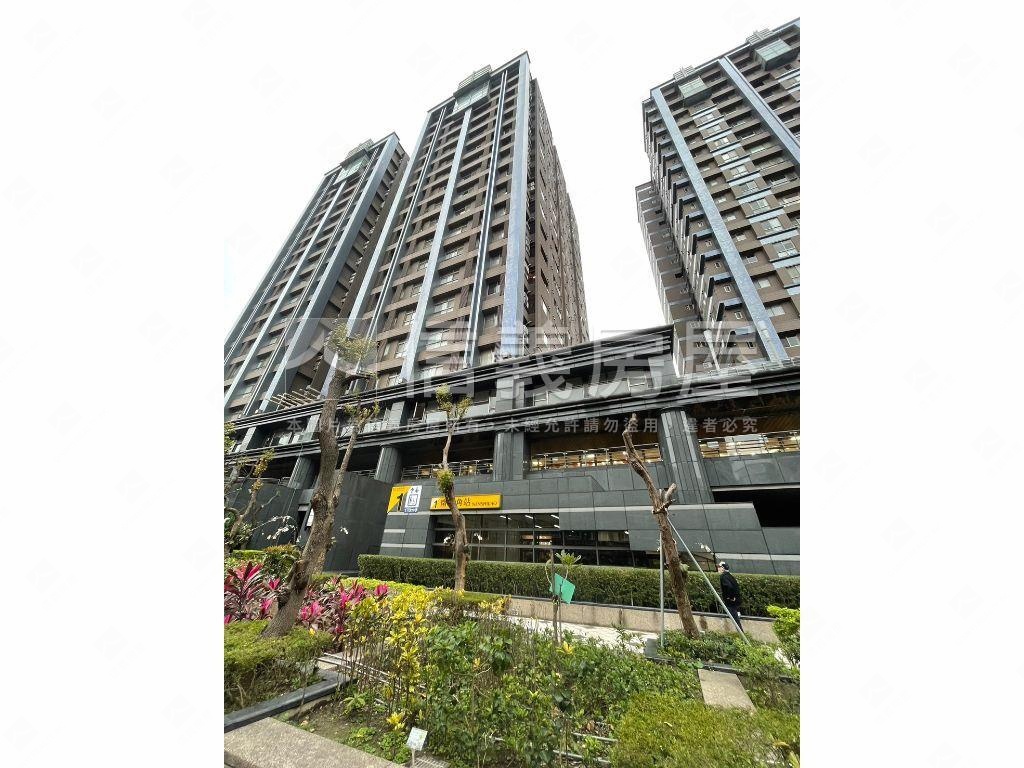 南方之星邊間稀有電梯２房房屋室內格局與周邊環境