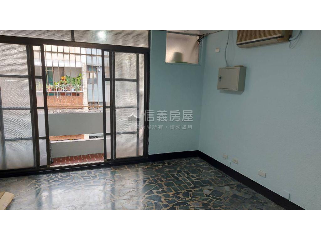 大昌二路精緻美三房房屋室內格局與周邊環境