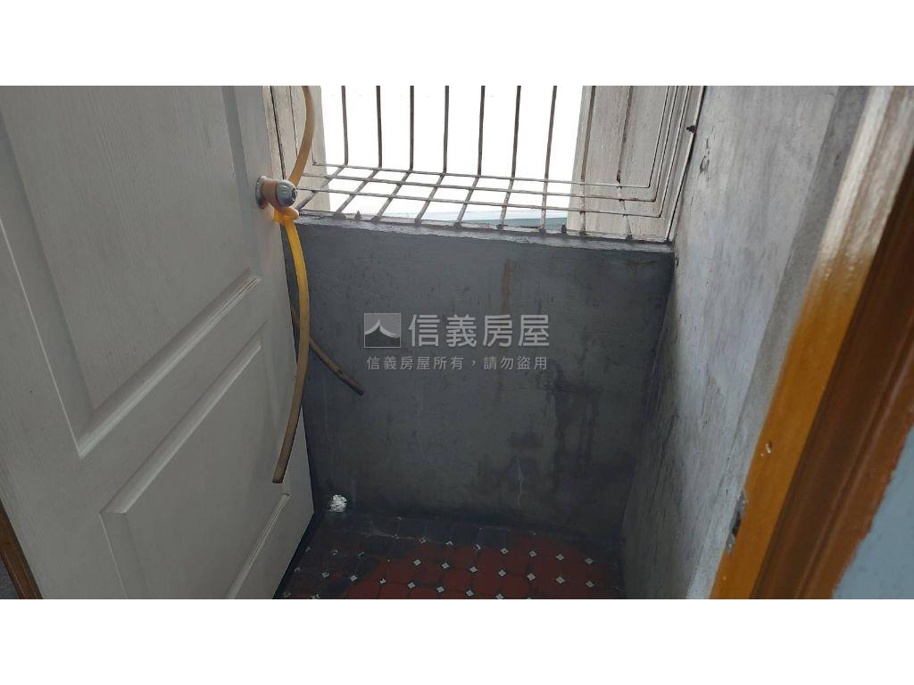 大昌二路精緻美三房房屋室內格局與周邊環境