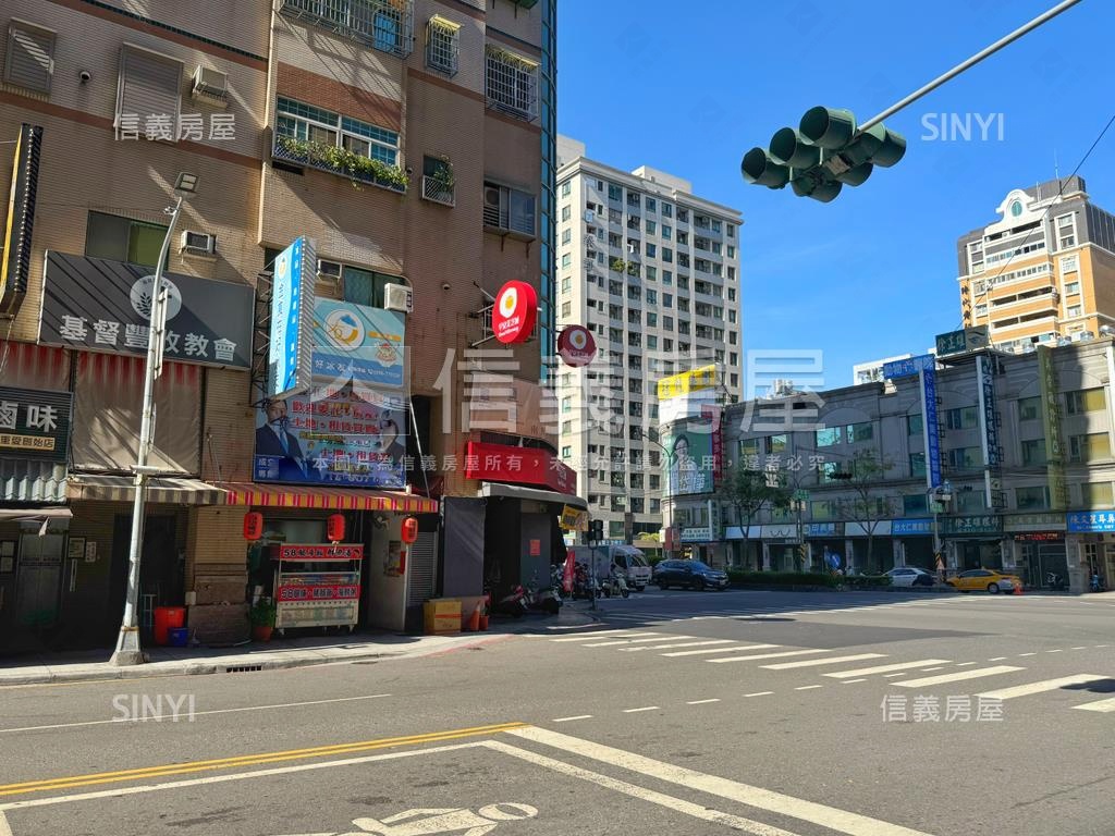 重愛商圈‧三角窗旁金店住房屋室內格局與周邊環境