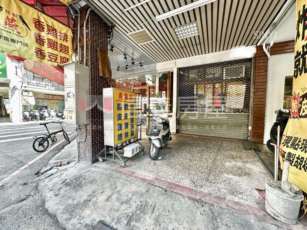 近捷運！稀有釋出角間店面房屋室內格局與周邊環境