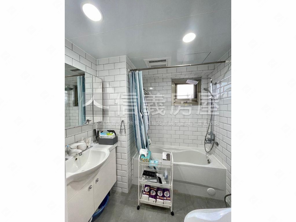 中租高樓一層一戶附車位房屋室內格局與周邊環境