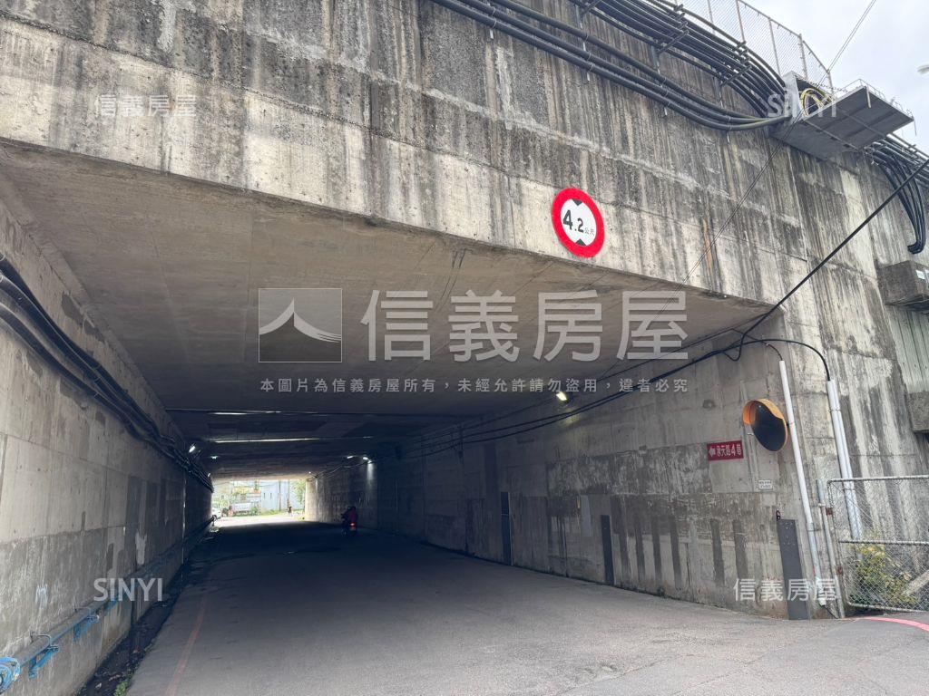 臨路乙工·近永寧捷運站房屋室內格局與周邊環境