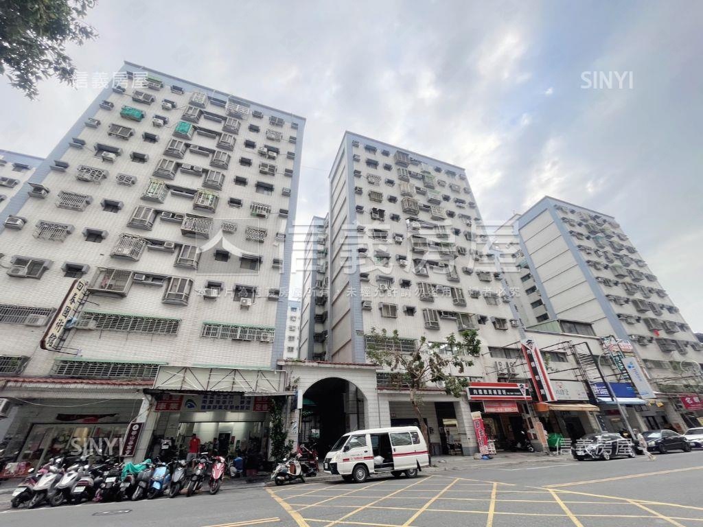 好市多面寬．金店面房屋室內格局與周邊環境