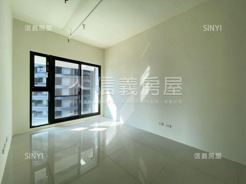 天際二房平車稀有格局釋出房屋室內格局與周邊環境