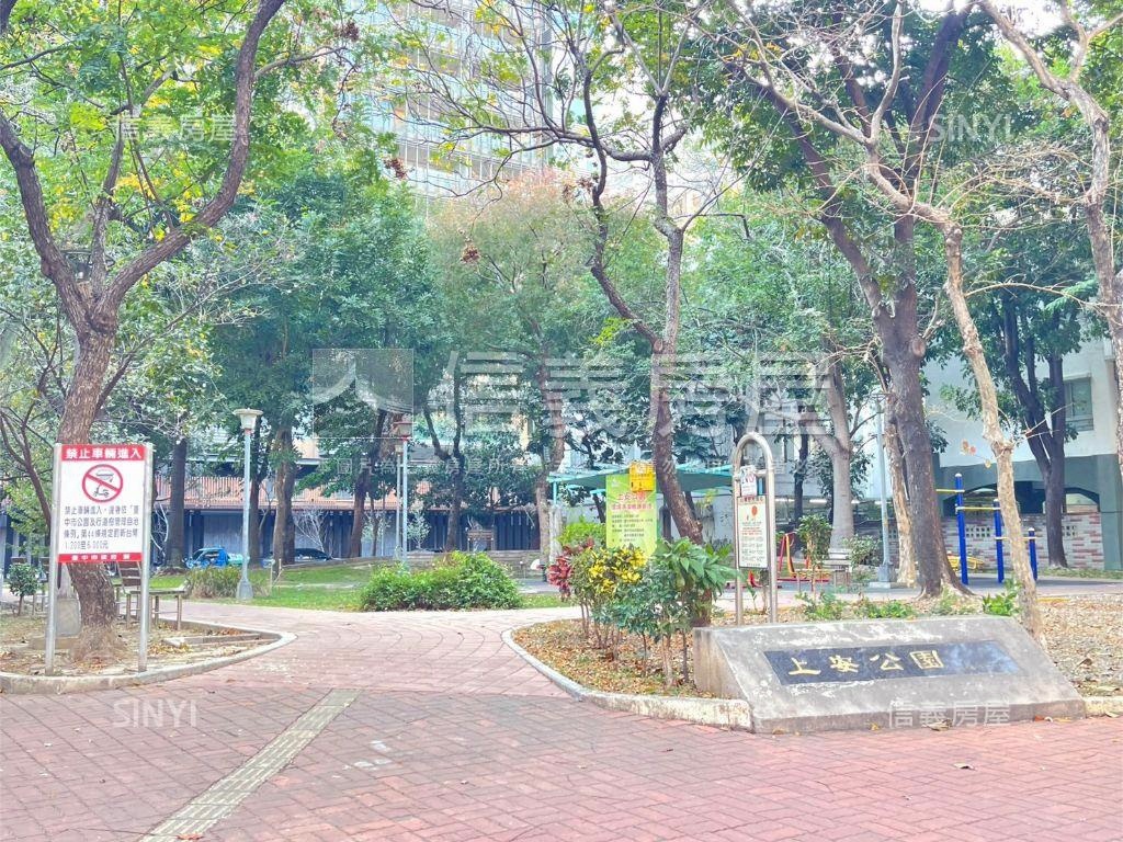 天際二房平車稀有格局釋出房屋室內格局與周邊環境