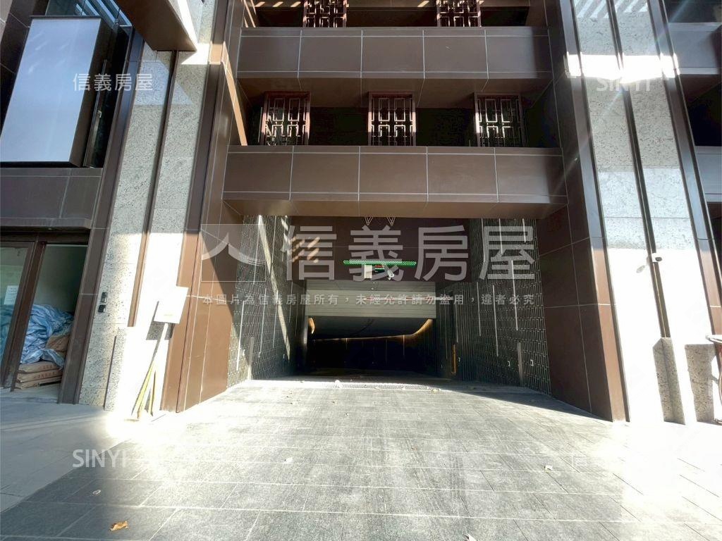 天際二房平車稀有格局釋出房屋室內格局與周邊環境