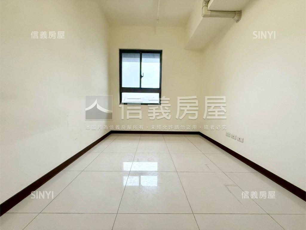 將捷高樓美景三房車位房屋室內格局與周邊環境