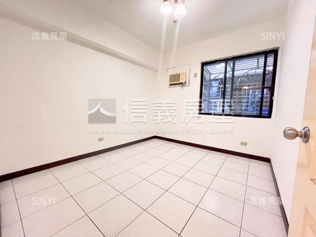 低總價電梯華廈房屋室內格局與周邊環境