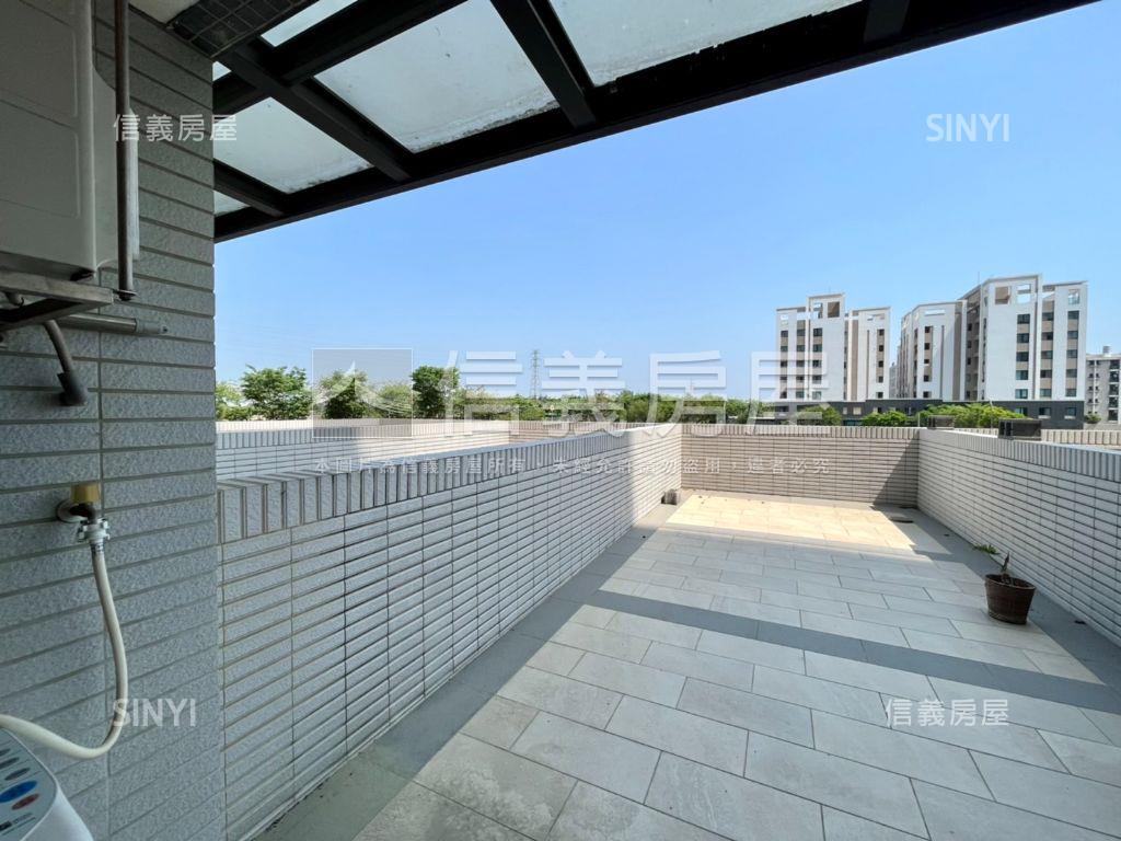 南科名門雙套房平車房屋室內格局與周邊環境