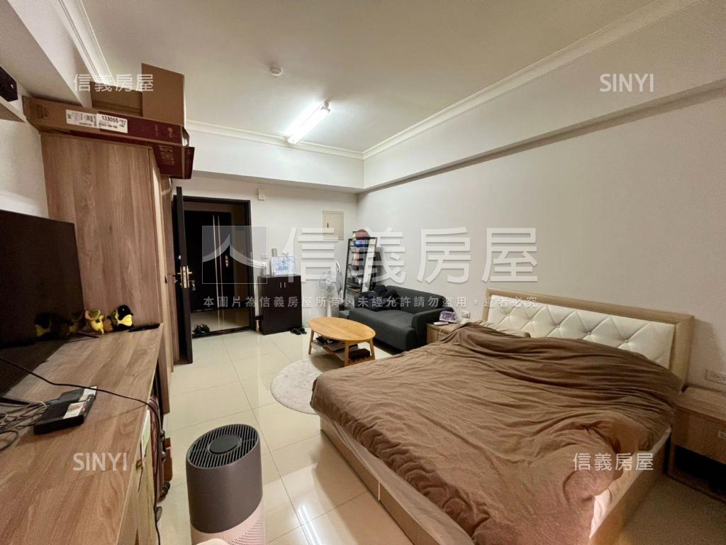 南科名門雙套房平車房屋室內格局與周邊環境