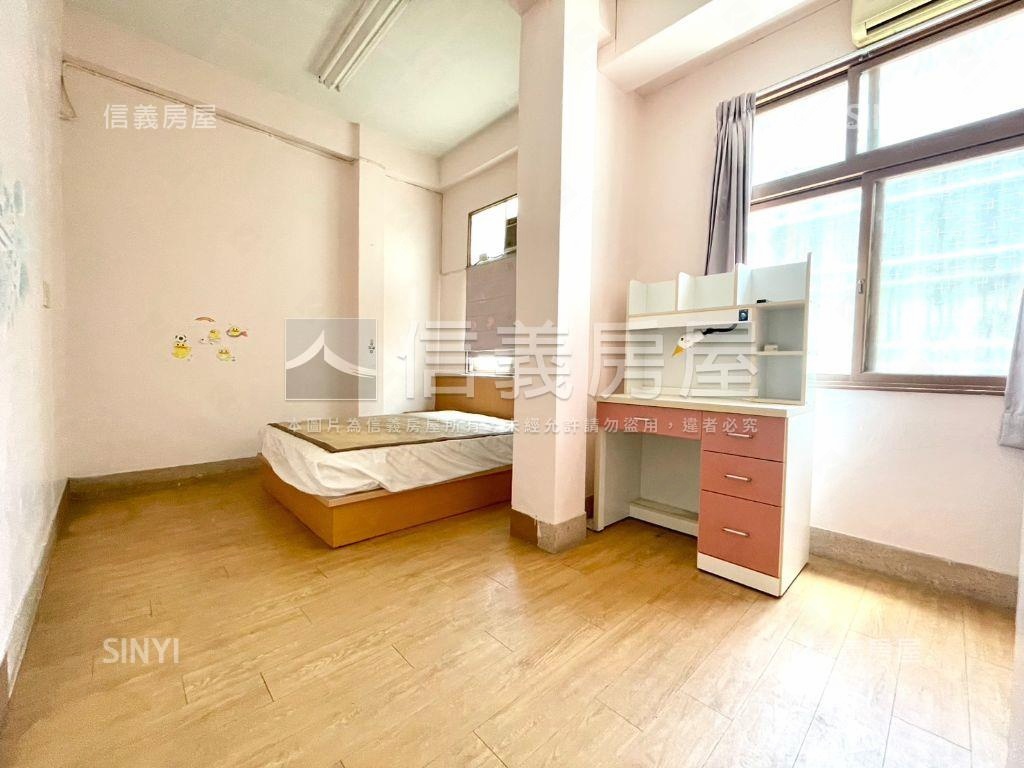 二空近東區邊間透天房屋室內格局與周邊環境