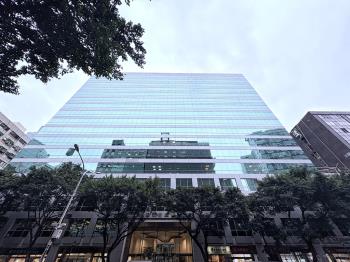 銀行收租置產人潮金店面