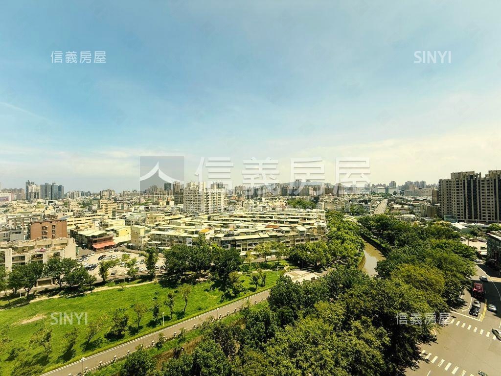 河堤首排景觀美宅附平車房屋室內格局與周邊環境