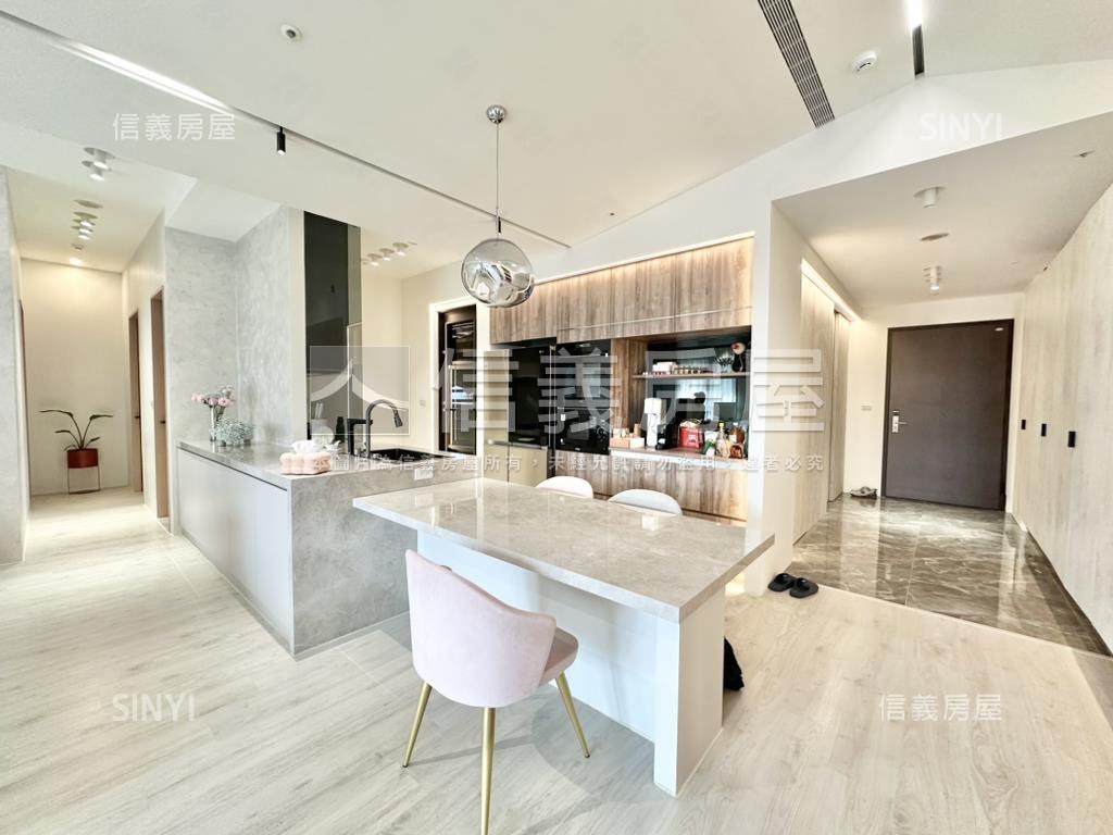 江翠北側遇東騰公園景大戶房屋室內格局與周邊環境