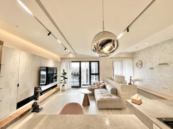 江翠北側遇東騰公園景大戶