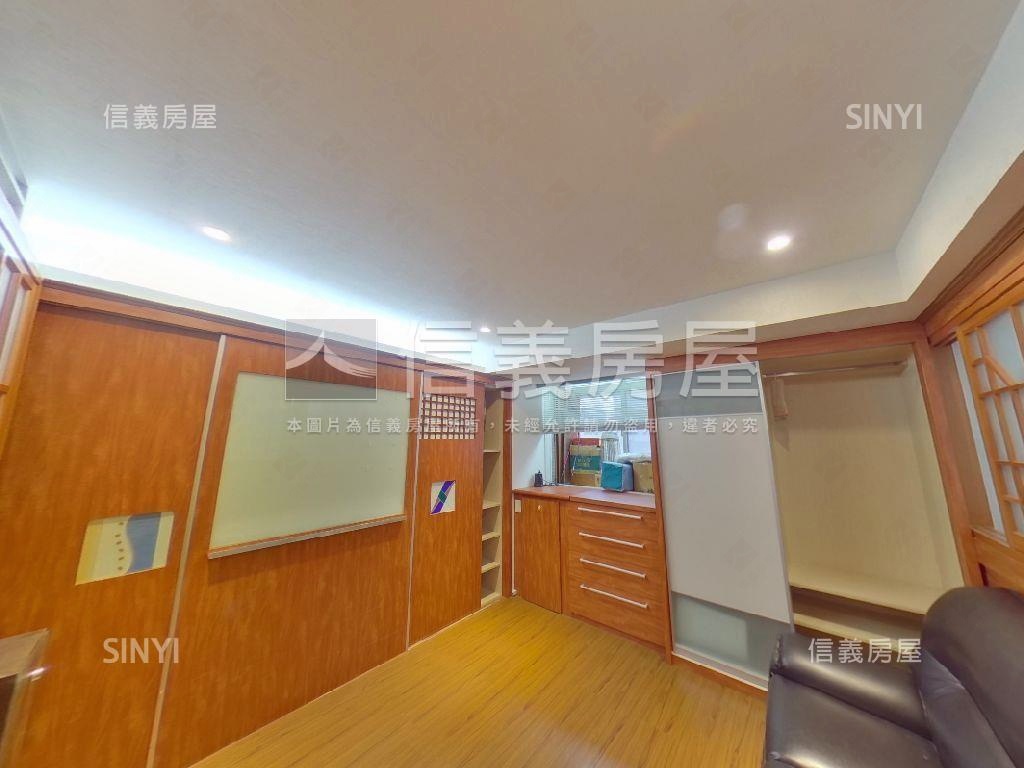 方正明亮多功能住辦房屋室內格局與周邊環境