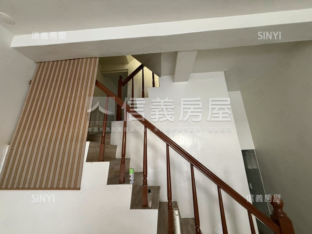 彰新路美裝潢透天房屋室內格局與周邊環境