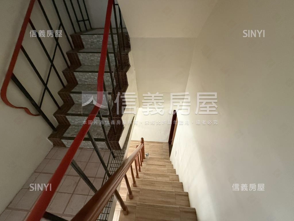 彰新路美裝潢透天房屋室內格局與周邊環境