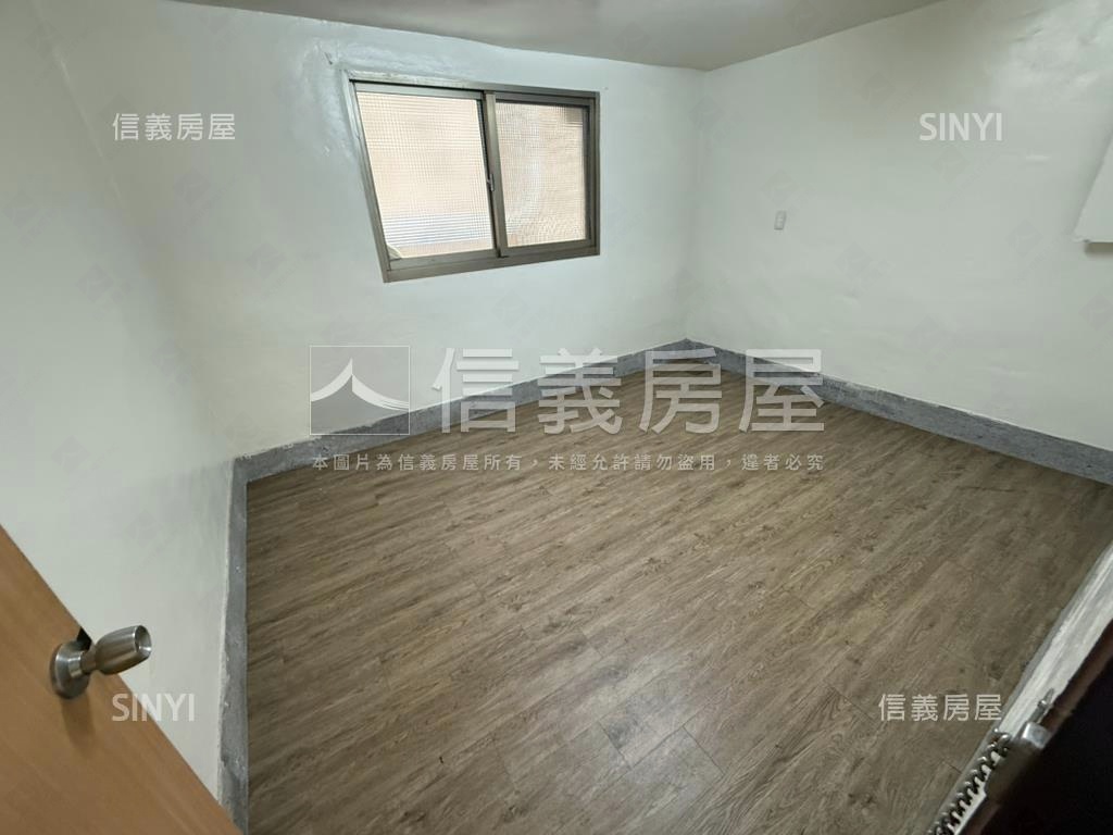彰新路美裝潢透天房屋室內格局與周邊環境