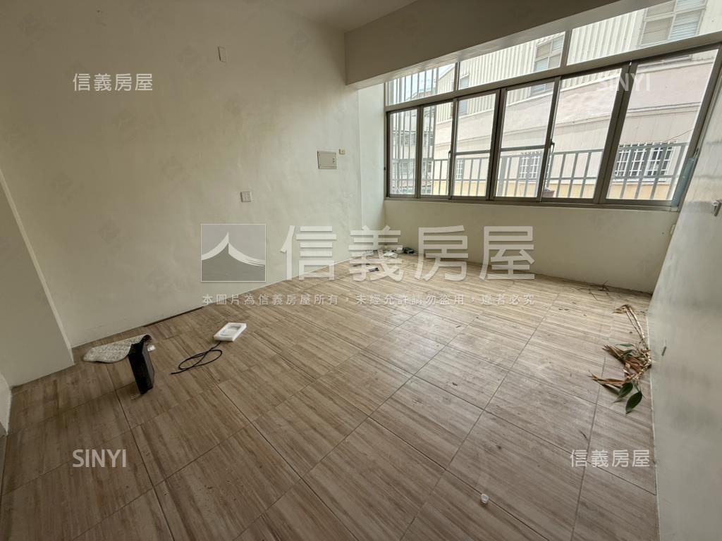 彰新路美裝潢透天房屋室內格局與周邊環境