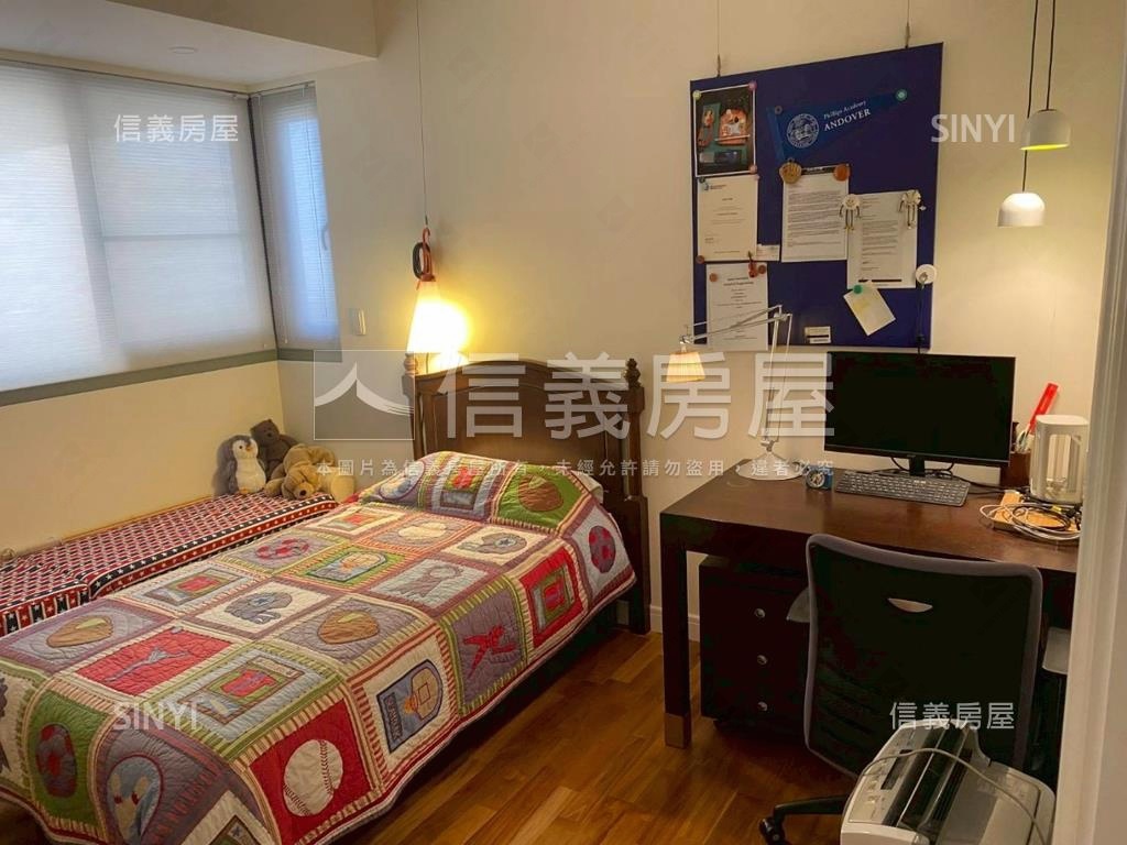 圓頂世紀朝南高樓景觀戶房屋室內格局與周邊環境